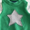 Kép 2/2 - 68-as pamut zöld csillagmintás vastag kötött pulóver kisfiúnak – Baby Boden, 3–6 hónap