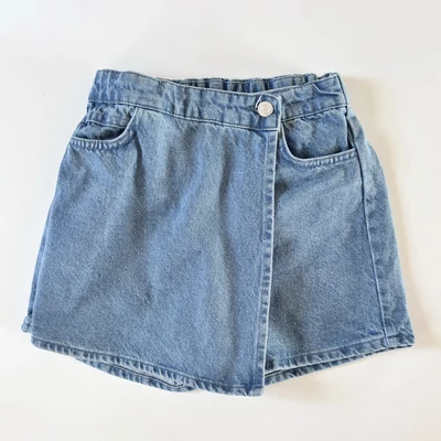 146-os Select kislány farmer nadrágszoknya klasszikus pamutból 146-os Select kislány farmer nadrágszoknya klasszikus pamutból