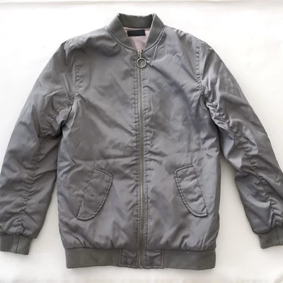 146 Szürke bomber dzseki 146 Szürke bomber dzseki