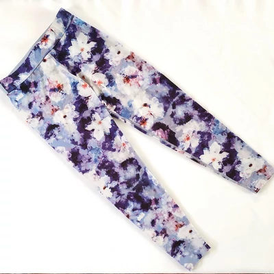 152 Virágos sport leggings