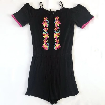 11 év Fekete hímzett playsuit 146