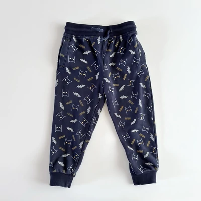 2-3 éves Batman jogger nadrág 98