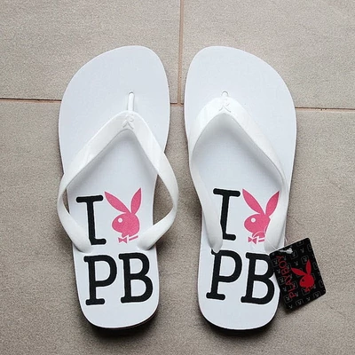 37 Új címkés Playboy fehér papucs