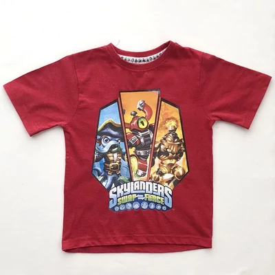 4 év Skylanders póló 104