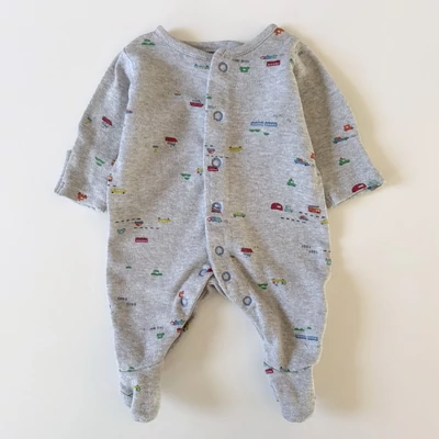 44-es Mothercare pamut járműves rugdalózó kisfiúnak