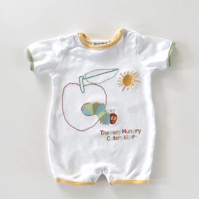 62-es hímzett pamut kisfiú napozó The Very Hungry Caterpillar mintával – F&amp;F
