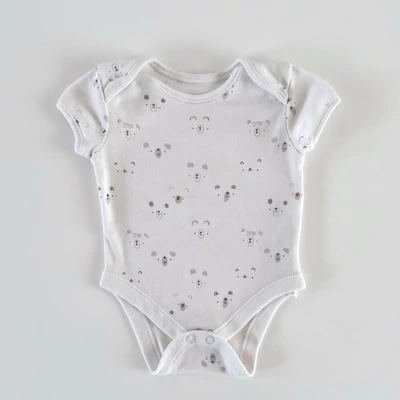 62-es Primark kisfiú pamut body maci mintával