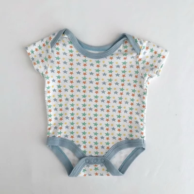 68 Csillagos pamut body