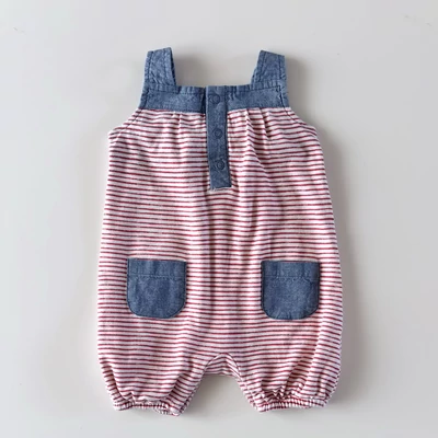 Újszülött Mamas and Papas pamut playsuit 56