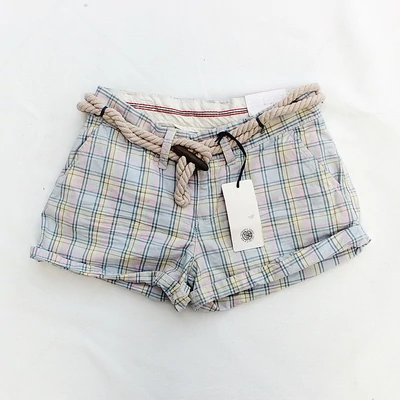 W24 Új címkés short övvel XS
