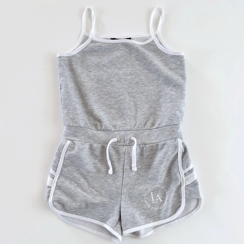 Sportos szürke nyári kislány playsuit vékony pánttal – New Look, 146
