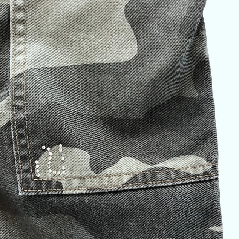 10 év Terepmintás paperbag nadrág övvel 140