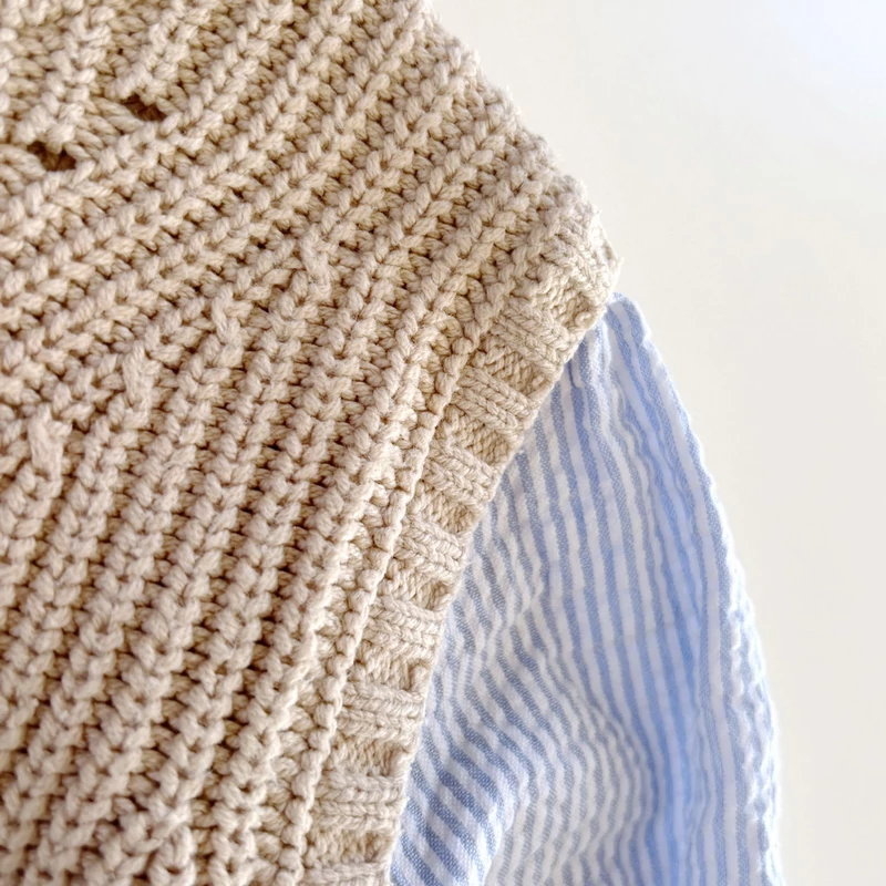 104-es Zara kötött mellényes kreppelt blúz kislánynak – 3–4 év