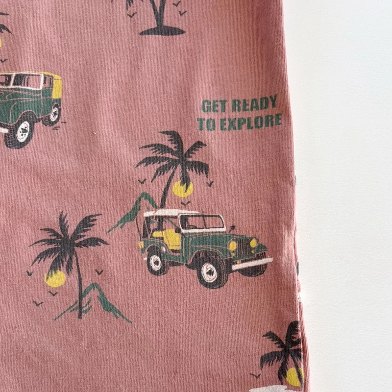 122-es pamut dzsipes mintás rövid ujjú póló kisfiúnak – Primark, 6–7 év