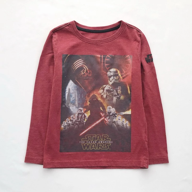 128 Star Wars felső