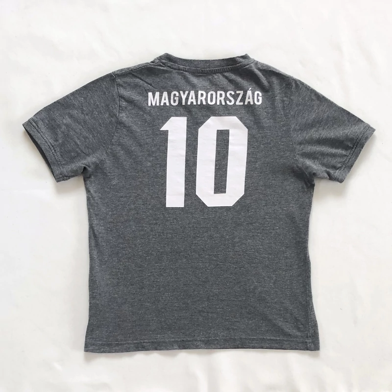 140 Magyarország póló