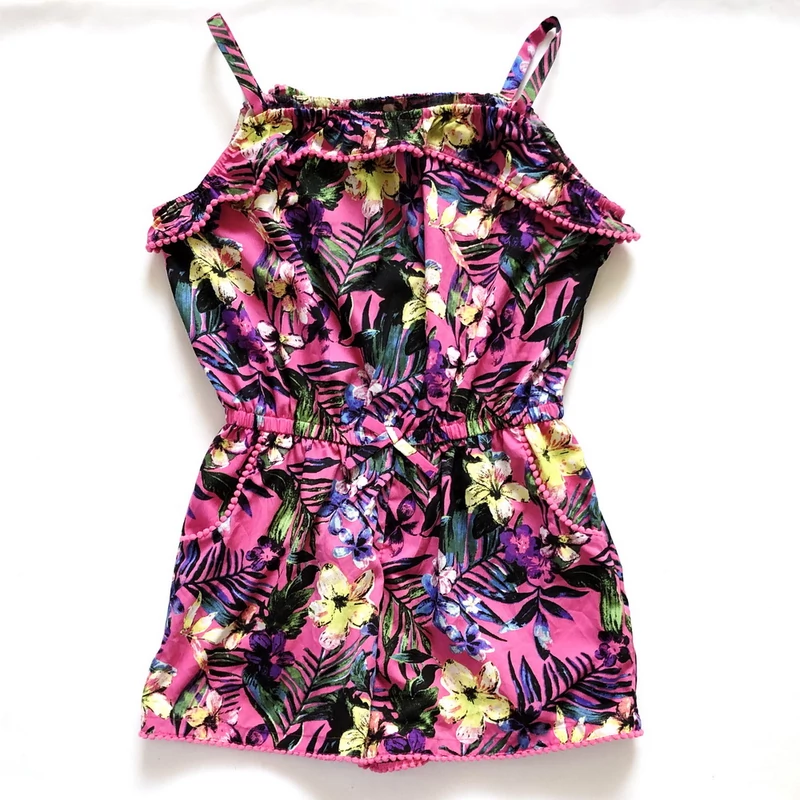 152 Virágos fodros playsuit