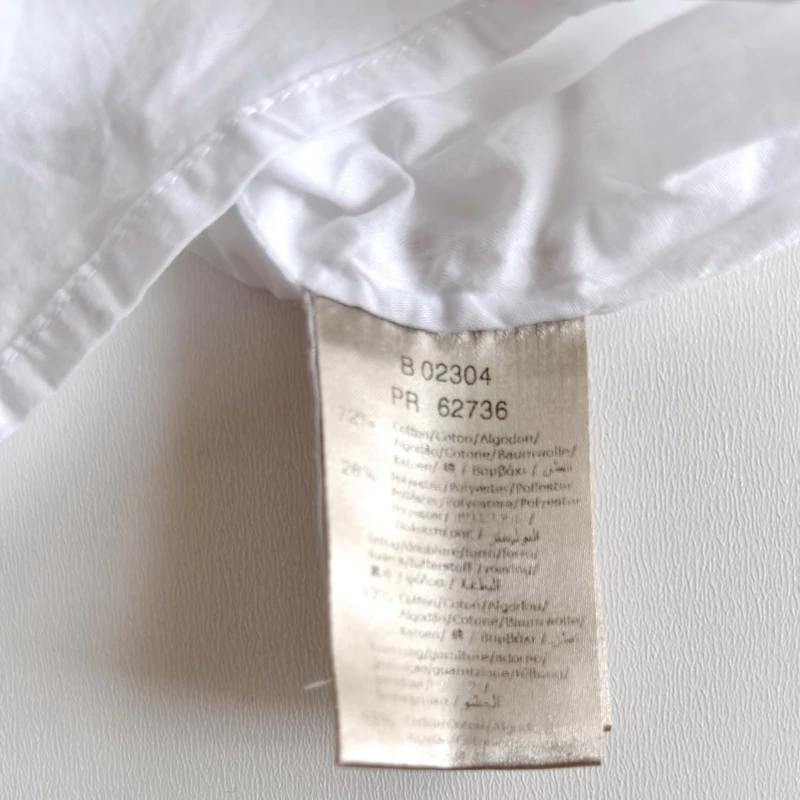 Burberry fehér alkalmi rara ruha 4 éveseknek, használt gyerekruha