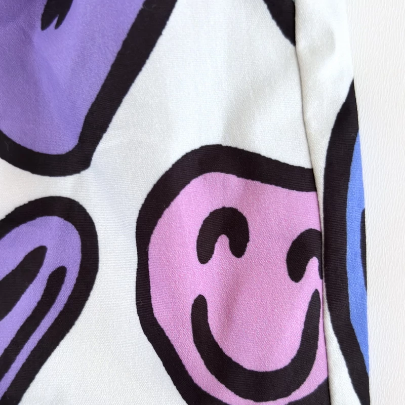 Színes smile mintás kislány short – Shein, 4 éves (104)