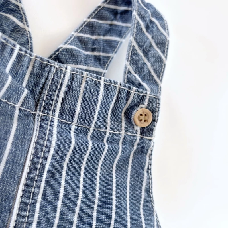 Csíkos kantáros kisfiú short, farmerhatású pamut, Nutmeg, 74-es méret