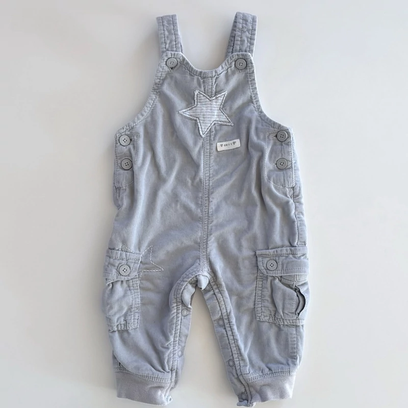 74-es Next szürke csillag mintás bélelt kordbársony kantáros nadrág kisfiúnak