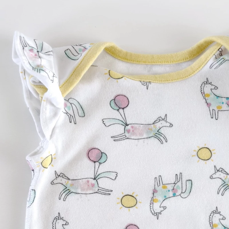 74-es Mothercare kislány pamut napozó unikornis mintával és fodros vállal