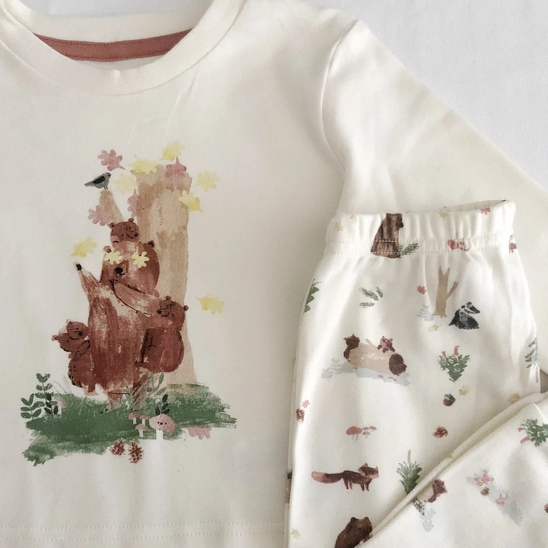 86 Új pamut Woodland pizsama szett