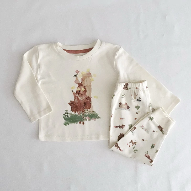 86 Új pamut Woodland pizsama szett
